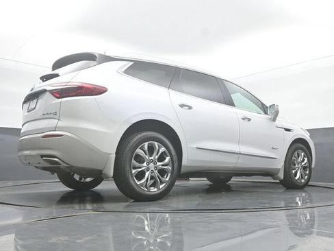 Used 2019 Buick Enclave Avenir w/ Avenir Technology Package AWD/4WD image 51