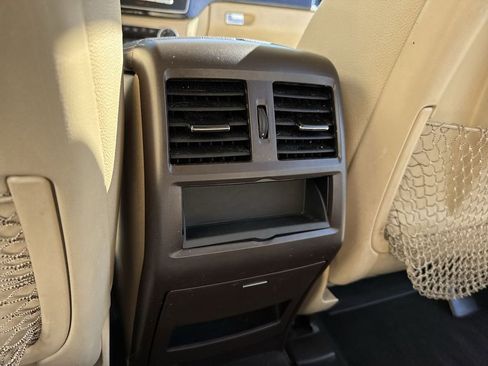 Used 2016 Mercedes-Benz GLE 350 GLE 350 w/ Premium Package image 38