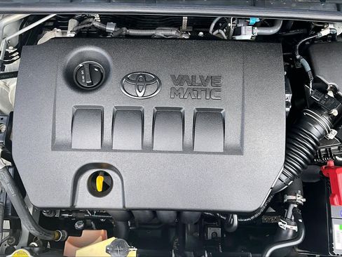 Used 2014 Toyota Corolla LE FWD image 32