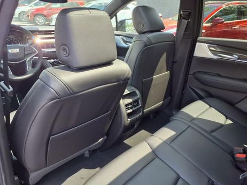 New 2025 Cadillac XT5 Sportv image 15