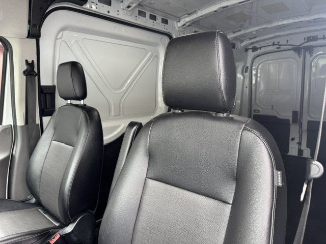 Used 2023 Ford Transit 250 Medium Roof RWD image 16
