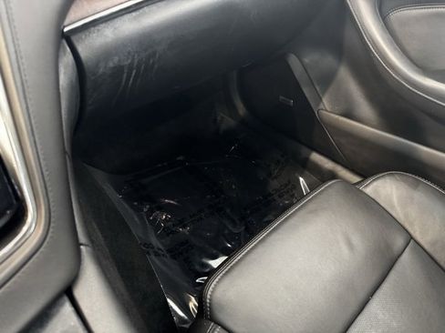 Used 2016 Cadillac CTS AWD Sedan w/ Seating Package image 23