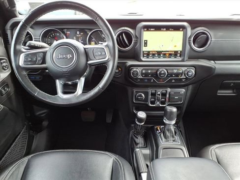 Used 2023 Jeep Wrangler Unlimited Sahara w/ Cold Weather Group image 15