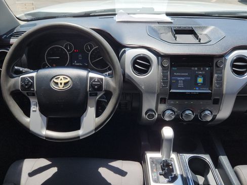 Used 2016 Toyota Tundra SR5 w/ SR5 Upgrade Package AWD/4WD image 18