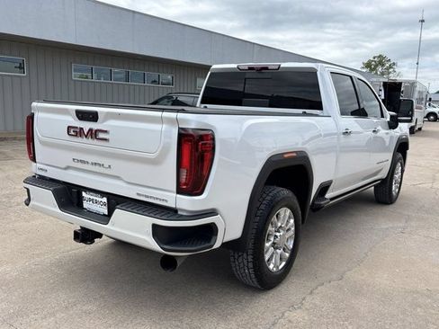 Used 2022 GMC Sierra 2500 Denali w/ Denali Ultimate Package AWD/4WD image 3
