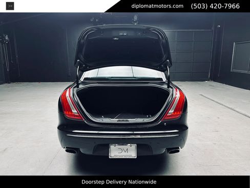 Used 2015 Jaguar XJ L Portfolio AWD/4WD image 50