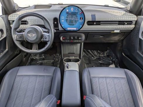 Used 2025 MINI Cooper S FWD image 17