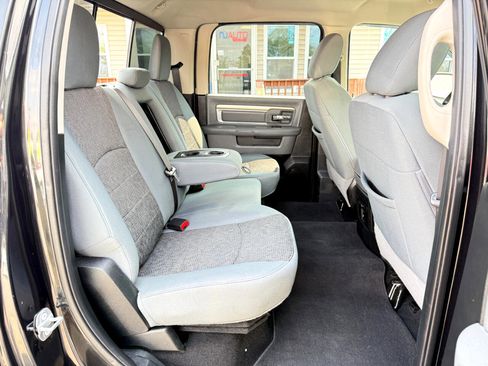 Used 2018 RAM 1500 Big Horn image 43