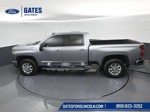 Used 2024 Chevrolet Silverado 2500 High Country w/ High Country Premium Package AWD/4WD image 54