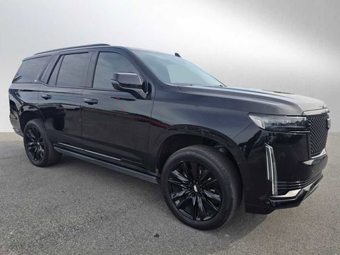 Used 2021 Cadillac Escalade Sport w/ Driver Assist Tech Package image 7