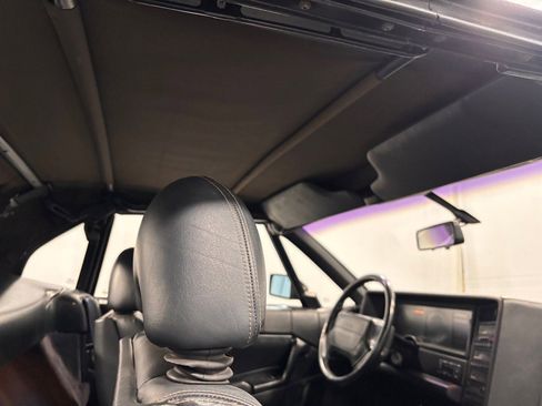 Used 1992 Cadillac Allante image 20