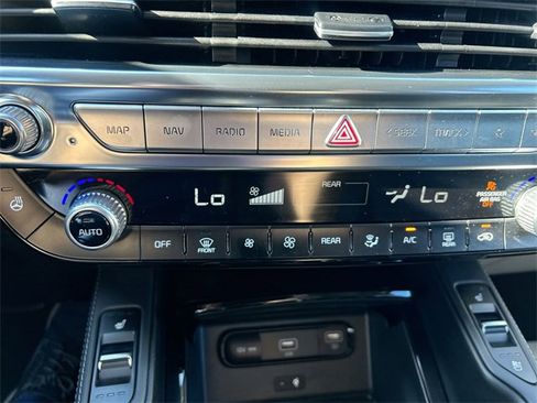 Used 2022 Kia Telluride EX w/ Towing Package image 23