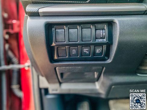 Used 2019 Subaru Forester Premium image 19