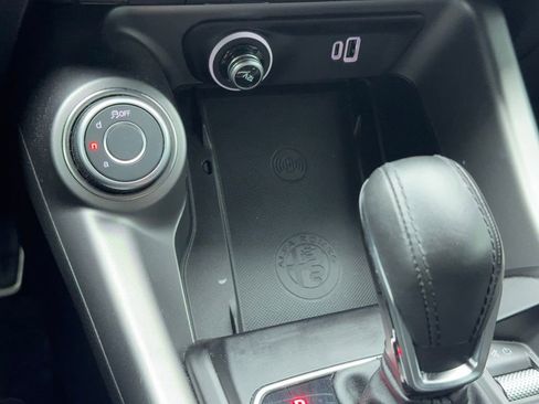 New 2024 Alfa Romeo Tonale Ti w/ Active Assist Package image 30