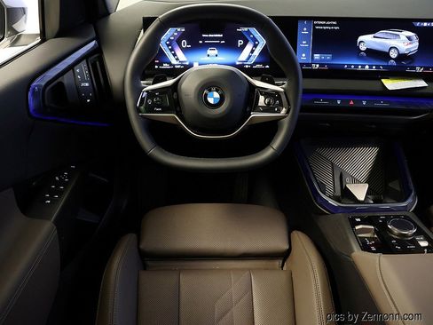 Used 2025 BMW X3 xDrive30i w/ Premium Package image 15