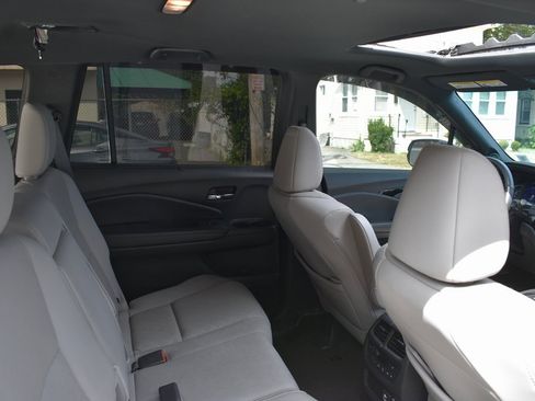 Used 2019 Honda Passport Elite image 25