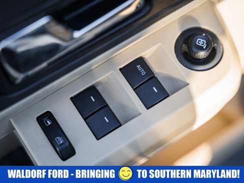 Used 2008 Ford Edge SEL image 37