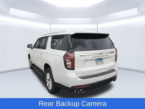 Used 2021 Chevrolet Suburban Premier w/ Premium Package AWD/4WD image 6
