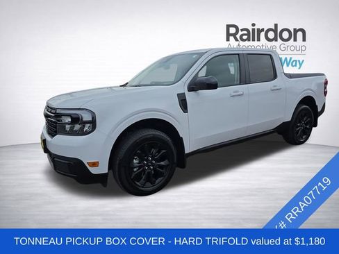 Used 2024 Ford Maverick Lariat w/ Black Appearance Package image 3