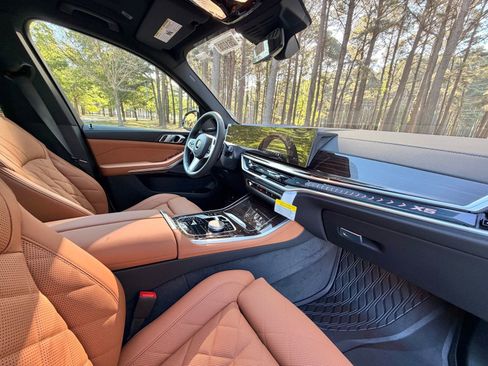New 2026 BMW X5 sDrive40i w/ M Sport Package RWD image 21