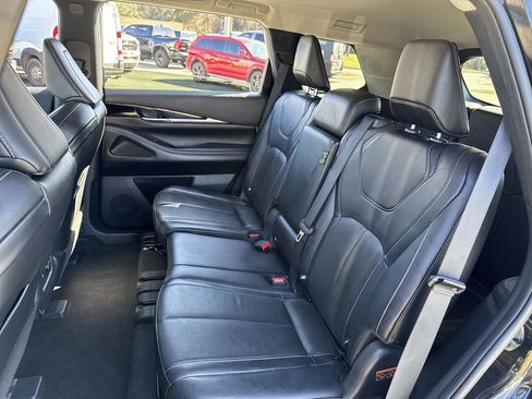 Used 2024 INFINITI QX60 Pure image 24