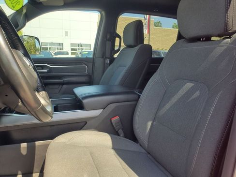 Used 2022 RAM 1500 Big Horn AWD/4WD image 9