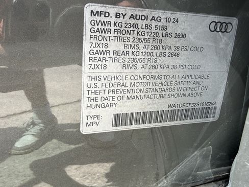 Used 2025 Audi Q3 2.0T Premium AWD/4WD image 36