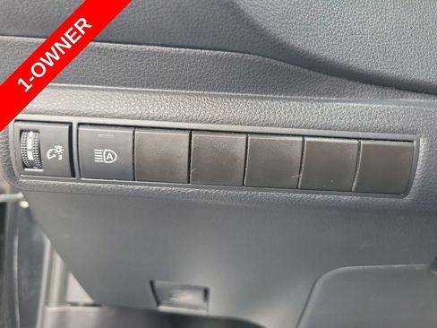 Used 2023 Toyota Corolla LE FWD image 23