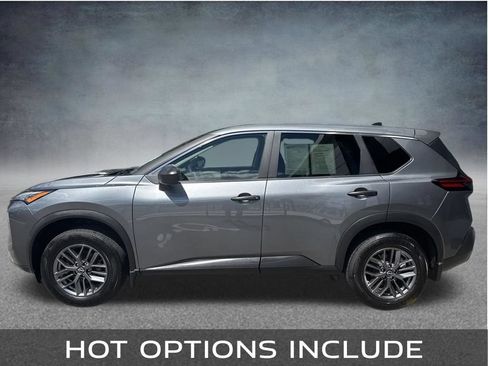Used 2023 Nissan Rogue S AWD/4WD image 2