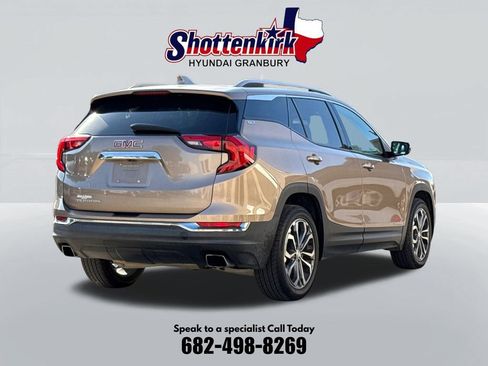 Used 2018 GMC Terrain SLT w/ Preferred Package FWD image 6