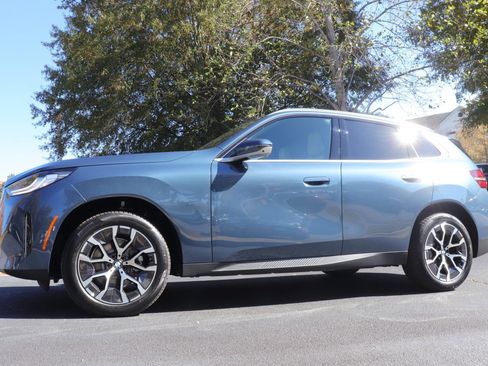 New 2026 BMW X3 xDrive30 w/ Premium Package image 1