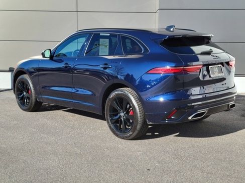 Used 2025 Jaguar F-PACE R-Dynamic S image 3