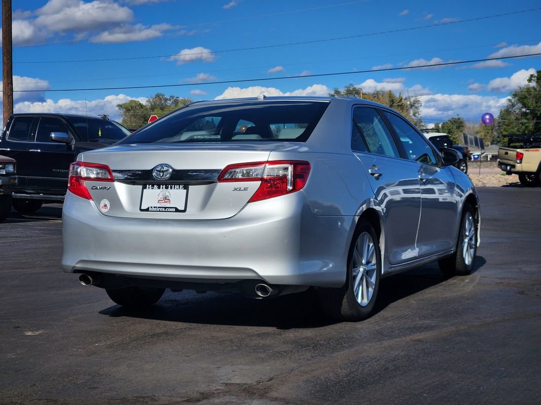 Used 2013 Toyota Camry XLE FWD image 7