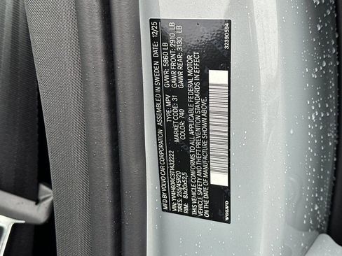 New 2026 Volvo XC60 T8 Plus w/ Protection Package Premier image 26