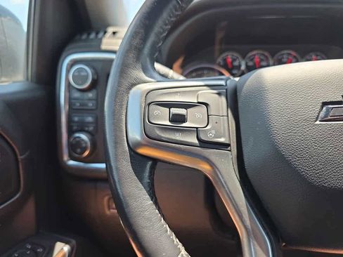 Used 2021 Chevrolet Silverado 1500 LT Trail Boss w/ Bed Protection Package AWD/4WD image 24