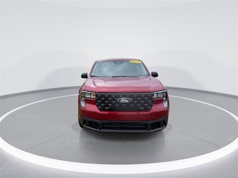 New 2026 Ford Maverick XLT w/ XLT Luxury Package image 3