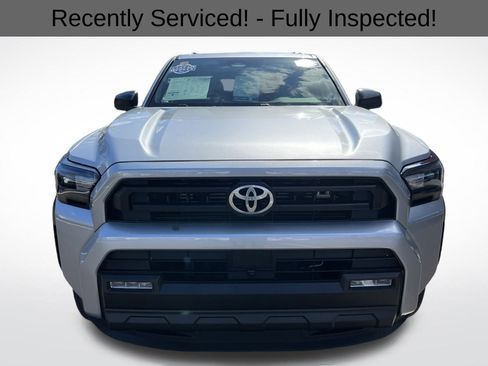 Used 2025 Toyota 4Runner SR5 image 3