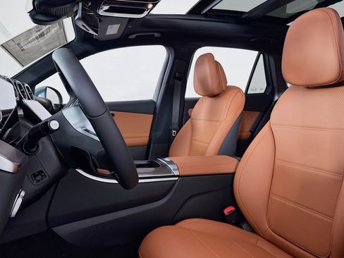 New 2026 Mercedes-Benz GLC 300 image 16