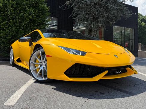 Used 2015 Lamborghini Huracan LP 610-4 AWD/4WD image 8