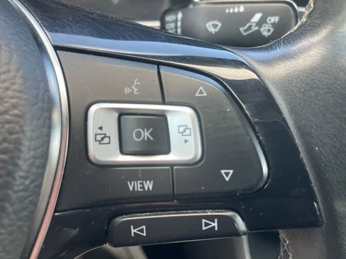 Used 2021 Volkswagen Jetta R-Line FWD image 19