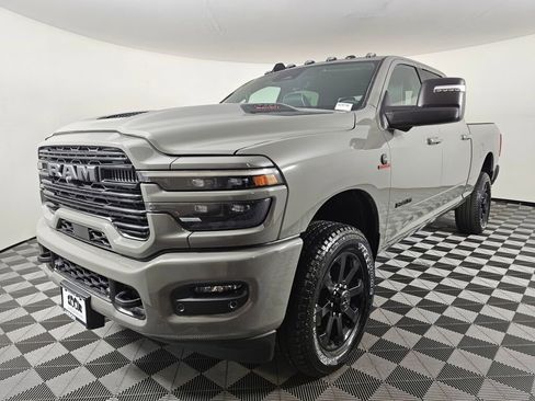 New 2026 RAM 2500 Laramie w/ Night Edition AWD/4WD image 8