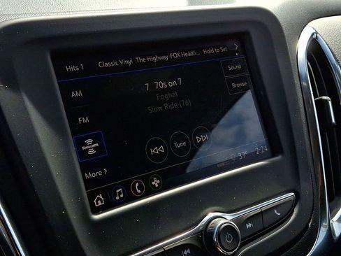 Used 2023 Chevrolet Equinox LT image 16