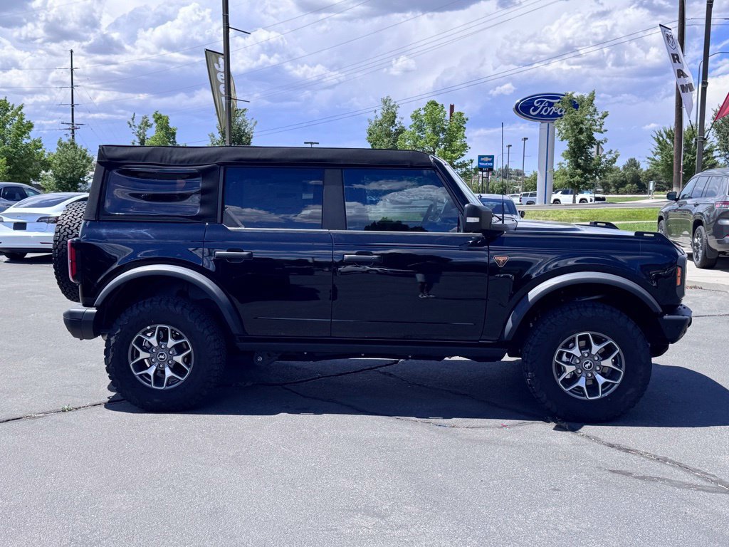 Used 2024 Ford Bronco Badlands AWD/4WD image 6