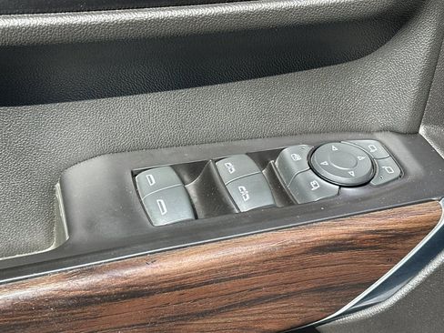 Used 2019 GMC Sierra 1500 SLT w/ SLT Premium Package image 13