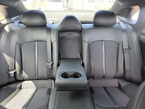 Used 2022 Kia K5 GT-Line FWD image 27