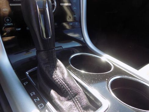 Used 2012 Ford Edge Sport w/ Driver Entry Pkg image 24