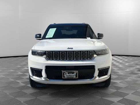 Used 2022 Jeep Grand Cherokee L Summit image 2