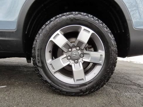 Certified 2025 Honda Ridgeline RTL image 8