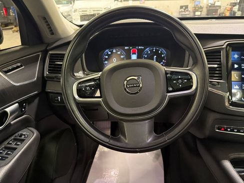 Used 2020 Volvo XC90 T6 Momentum w/ Protection Package image 14
