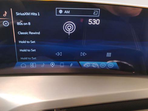 New 2026 Cadillac Vistiq Luxury w/ LPO, Floor Liner Package image 38